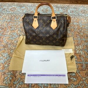 Louis Vuitton Monogram Speedy Bag 25